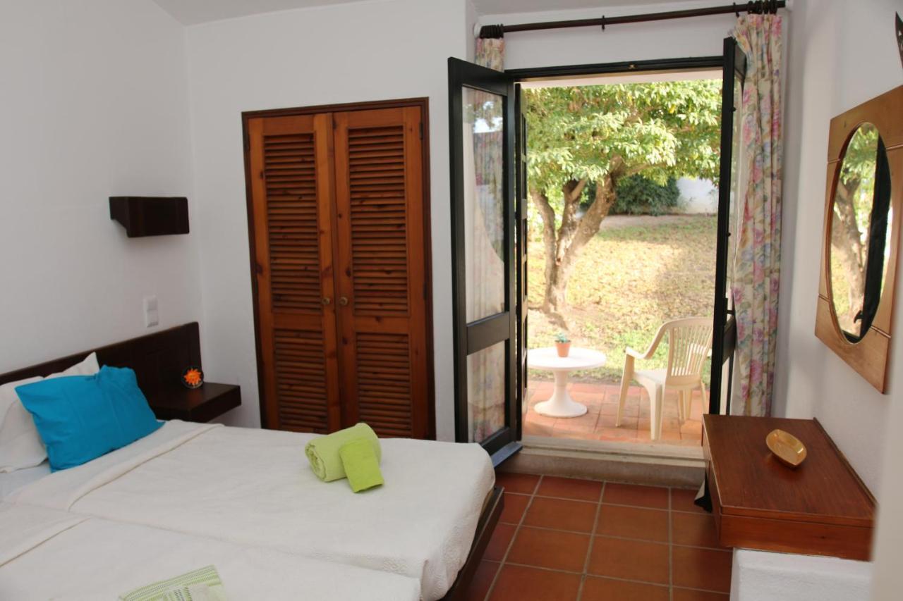 Villa Jacaranda - 550M From The Beach - Free Wifi - By Bedzy Albufeira Kültér fotó