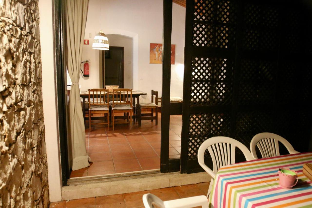 Villa Jacaranda - 550M From The Beach - Free Wifi - By Bedzy Albufeira Kültér fotó