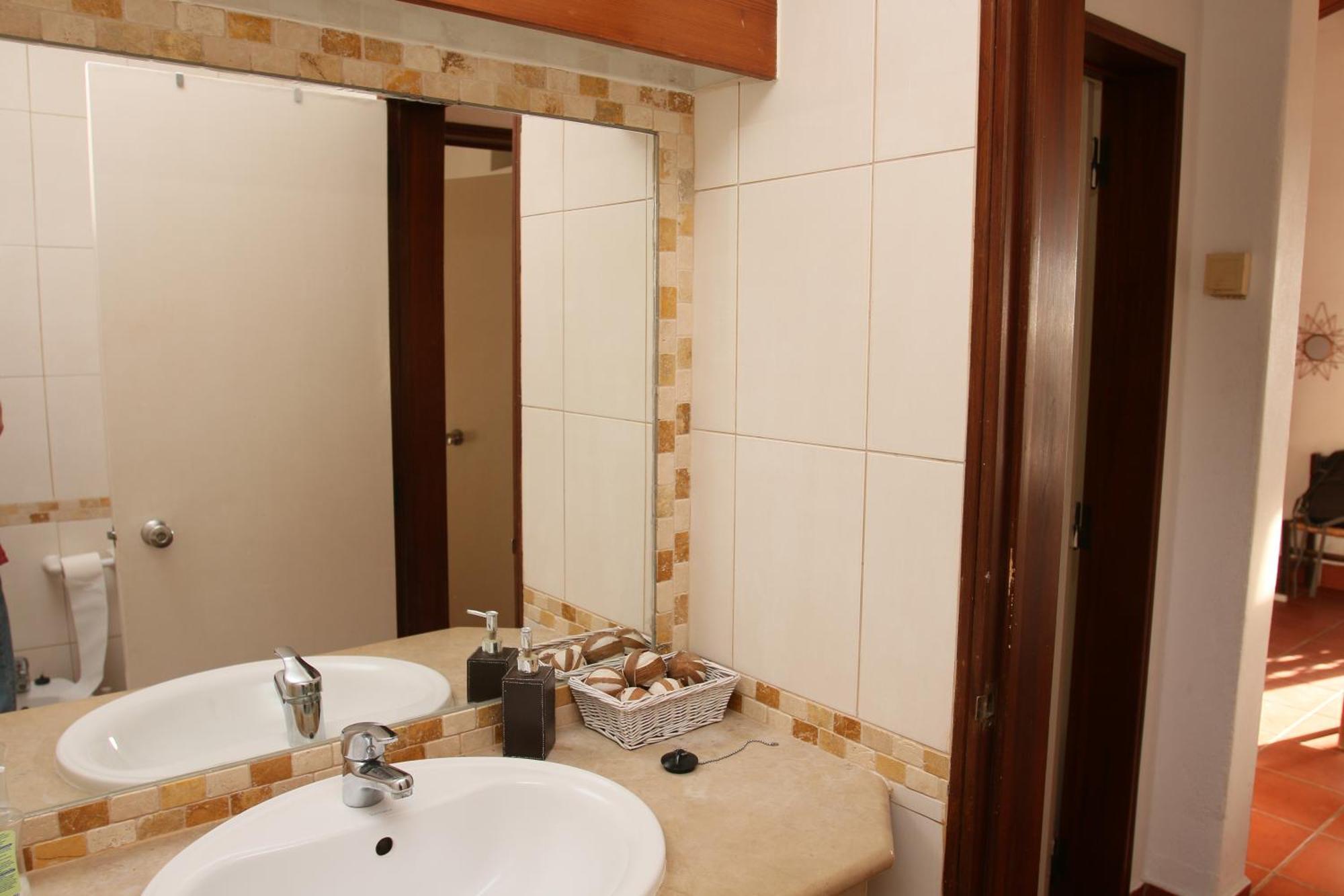 Villa Jacaranda - 550M From The Beach - Free Wifi - By Bedzy Albufeira Kültér fotó